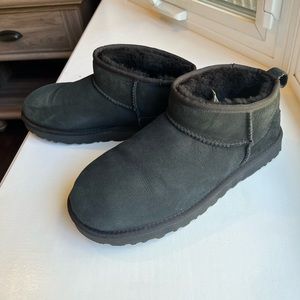 Ugg ultra mini